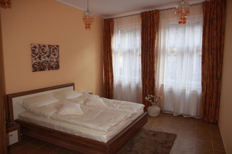 Apart-Lux Aparthotel Bytom Kamer foto