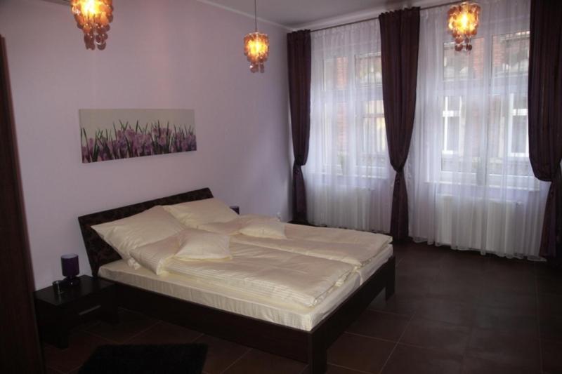 Apart-Lux Aparthotel Bytom Kamer foto